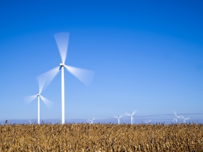 INf23-1-Extensive-Wind-farms-in-Benton-County-Wind-Corridor-Indiana-B0000674-wk-copy