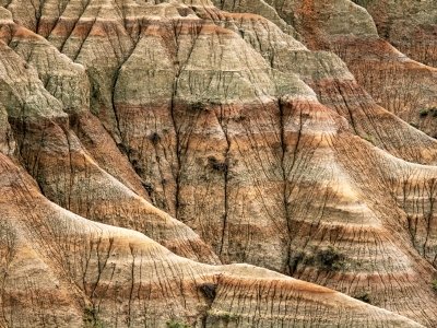 SDsu02-6-Badlands-NP-Detail-of-Formations
