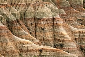 SDsu02-6-Badlands-NP-Detail-of-Formations
