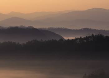SMsp35 Sunrise from Foothills Parkway