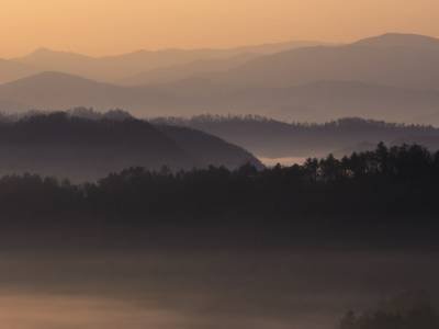 SMsp35 Sunrise from Foothills Parkway