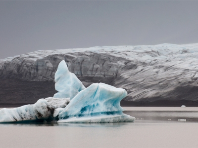 ILsp102 Small Iceberg - Jökulsárlón