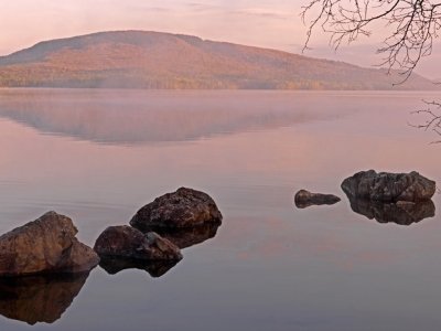 MHTsp62 Flagtaff-Lake-Rocks