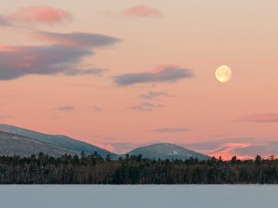 MHTw41 Bigelow Moon