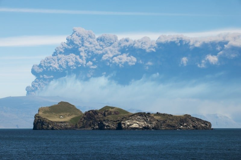 Eyjafjallajokull Volcano Ash Plume, from Ferry boat to Heimaey, Iceland - ILsp3