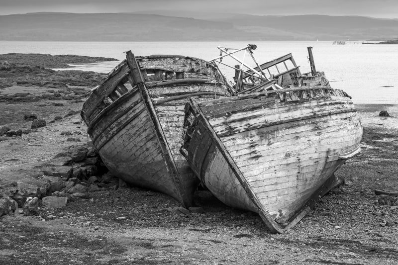 STLsu46--Hulls on the Beach