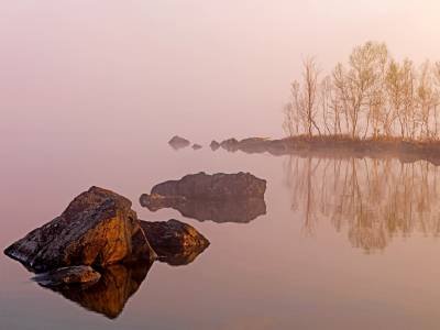 MHTsp63 Rock and Fog at Flagstaff Lake