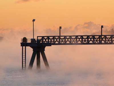 POw8-Sea Smoke-Cruise Ship Walkway
