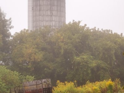 VTf25-4-Early-Morning-Fog-Silo-and-Wagon-East Montpelier-VT