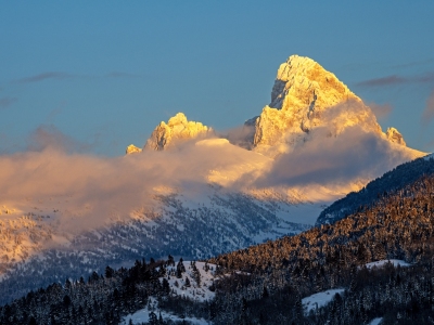 WYw24-3-Grand-Teton-and-Teewinot-Mountain