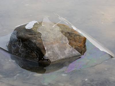WNw62 Rock with Broken Ice
