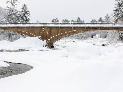 NPw12-East New Portland Bridge