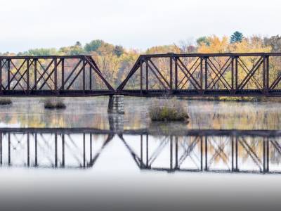 OVWMf9-Railroad-Bridge-over-Kennebec-River