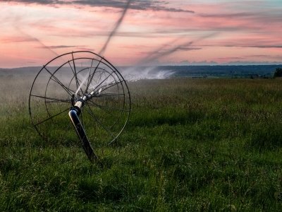 IDsp23-27-Wheel-Line-Irrigating