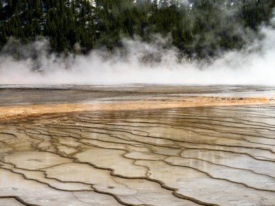 YNPsp25-13-Grand-Prismatic-Spring_DSC0135-wk-copy
