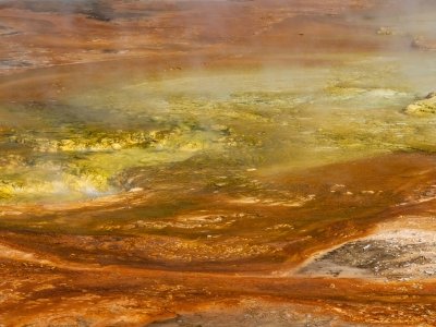 YNPsp25-9-Grand-Prismatic-Spring