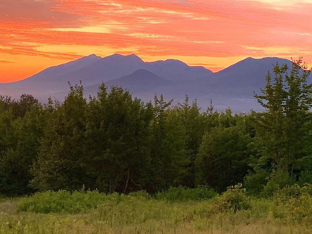 Bigelow Sunrise from Eustis Ridge this morning. The view from our Sprinter Van campsite. #Sprintervan #orcuttphotography #eustismaine #bigelowmountains #maine’shighpeaks