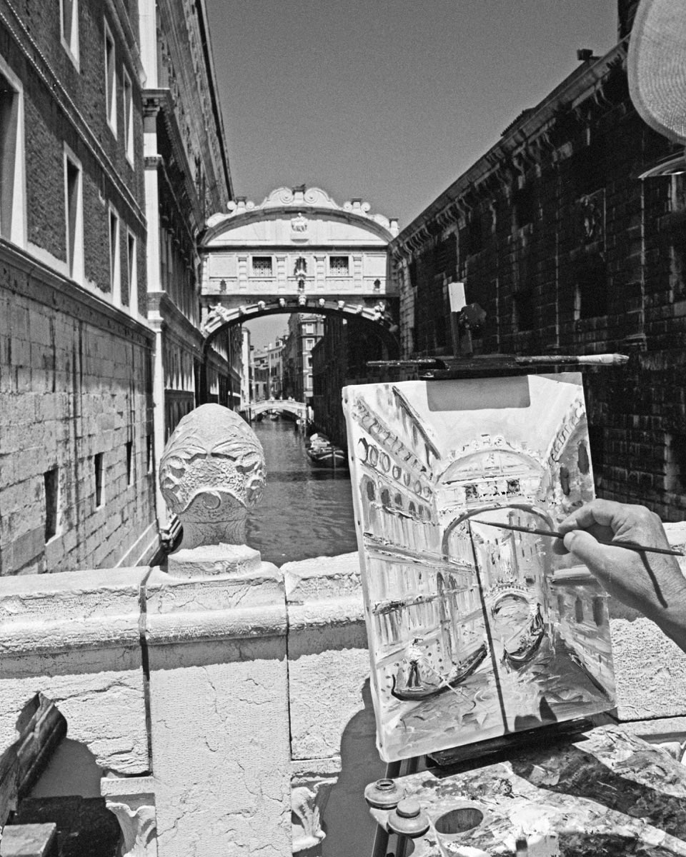 Street photography standing behind an artist in Venice quite a few years ago. The bridge connecting the Doge’s Palace to the prison was called The Bridge of Sighs (Ponte dei Sospiri). It was the last view of Venice that convicts saw before being imprisoned in cells with no view. #veniceitaly #streetphotography #orcuttphotography #bridgeofsighs